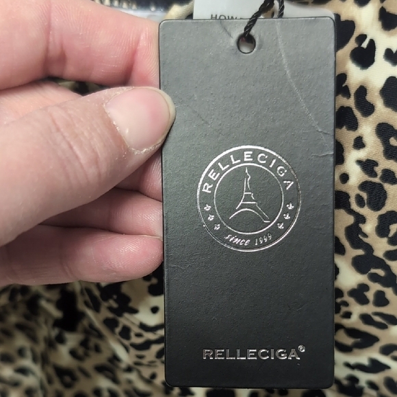 Relleciga Leopard Print Tankini. Size Medium. NWT - Picture 2 of 9